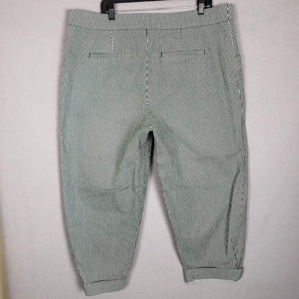 Eloquii Womens Size 18 Green White Striped Utility Pants Cropped Nautical - Picture 2 of 13